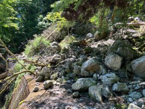 宮崎県諸塚村黒岳クロダキ湧水